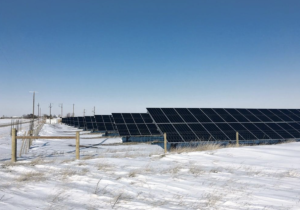 Solar panel efficiency in cold months: Is the room dark in winter?