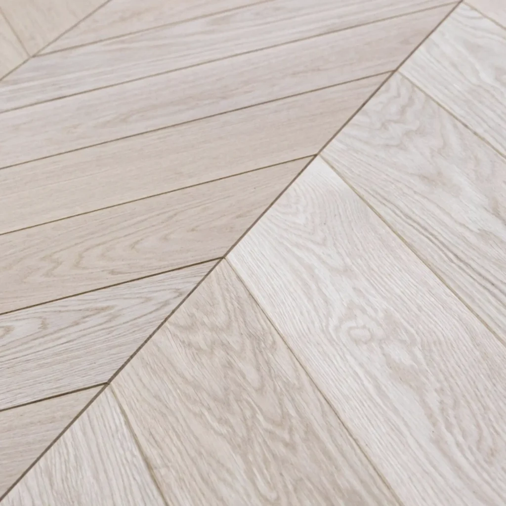 Woodengold oak french herringbone chevron 45°/60° T&G natur (90×500 mm)
